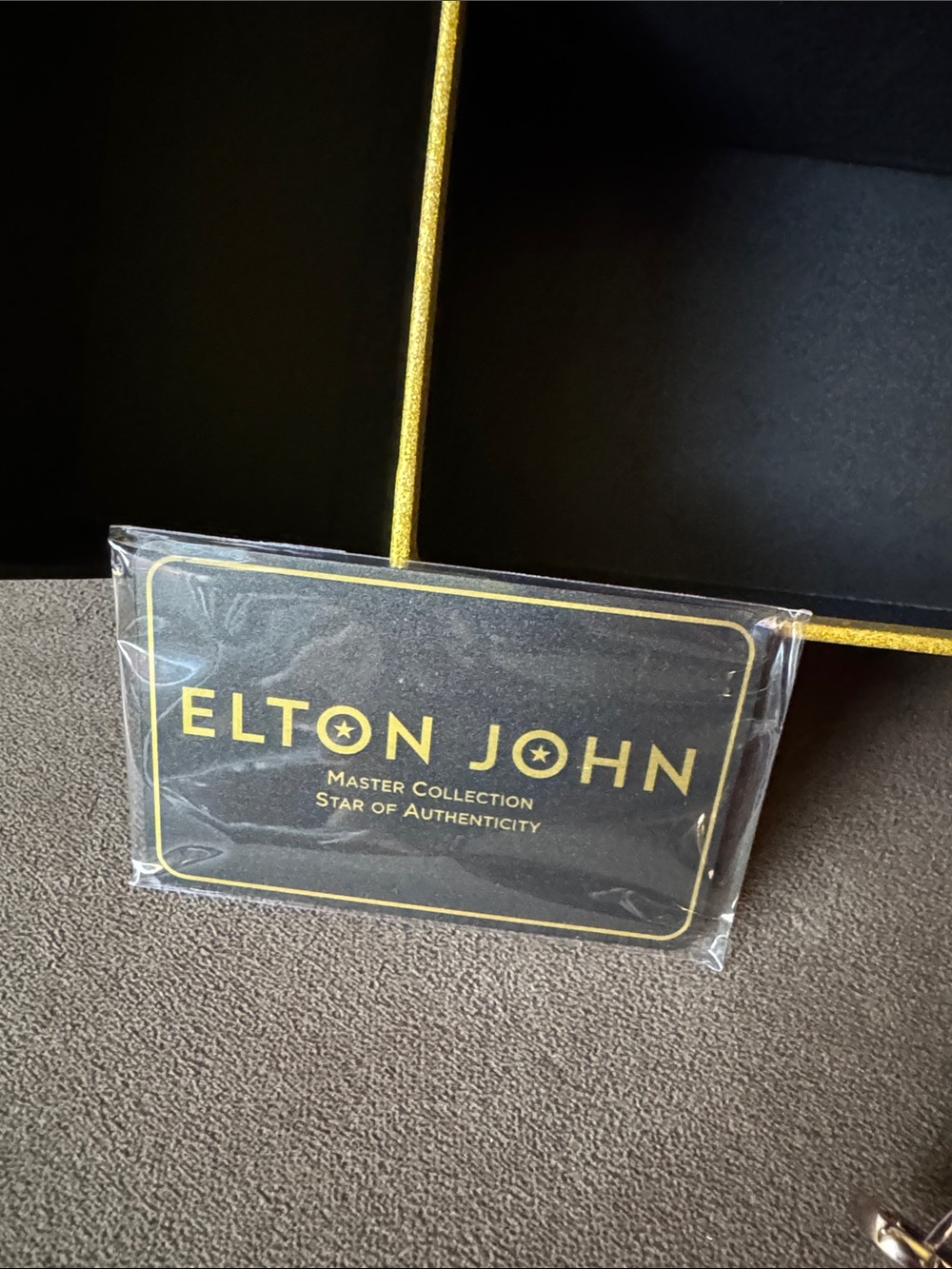 Elton John Unisex Round Logo Sunglasses Brown Brand New w Case Box - Picture 5 of 10